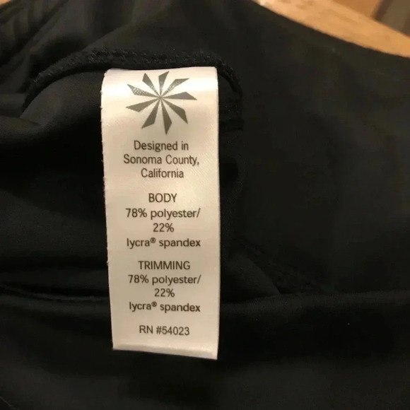 Athleta Asym Mesh Sonar Tight Leggings Pants Women’s Size XS Black Gold Silver - Picture 12 of 14